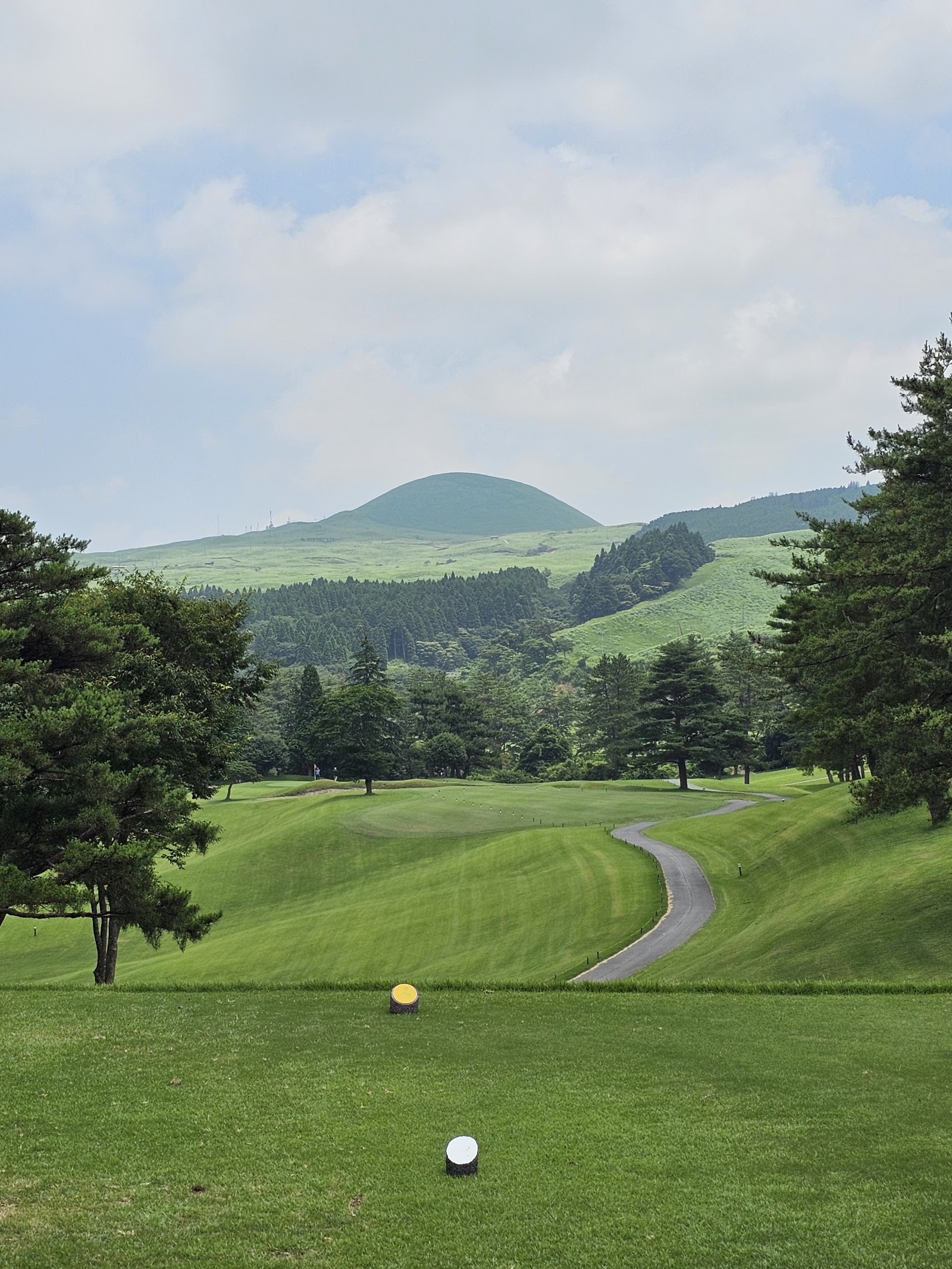 Kumamoto Aso Country Club Yu-no-tani Course - 2
