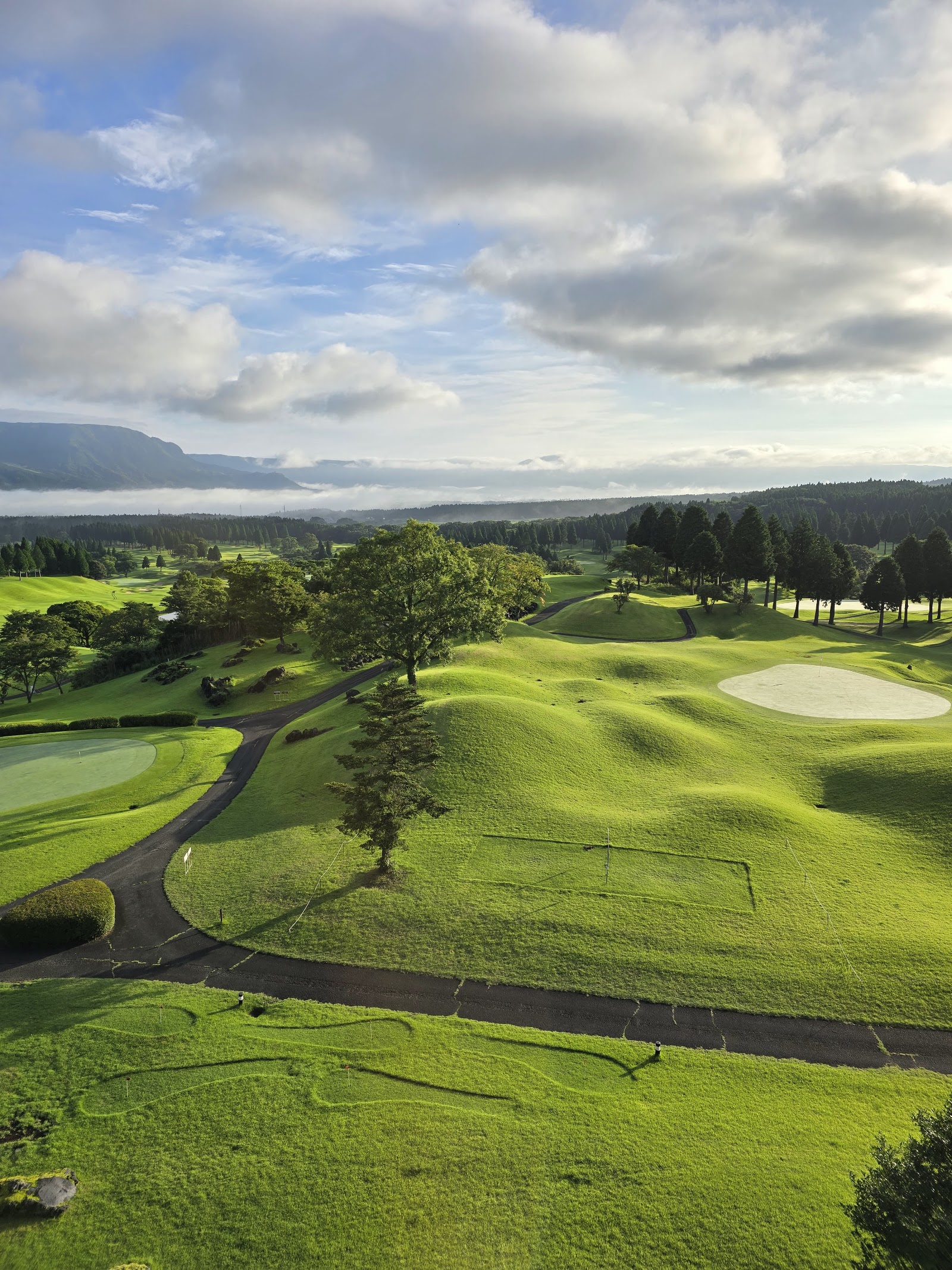 Aso Resort Granvrio Hotel Golf Course - 3