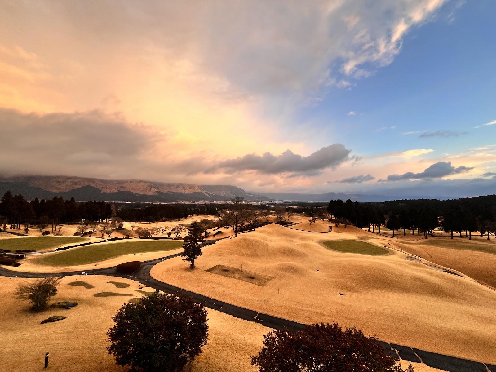 Aso Resort Granvrio Hotel Golf Course - 6