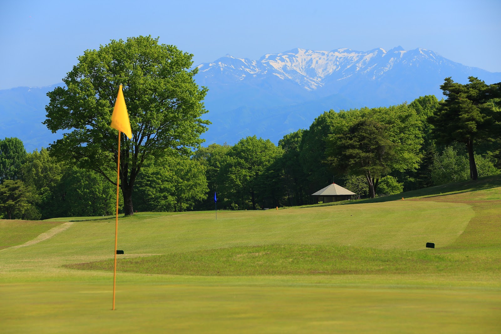 Shōwa no Mori Golf Course