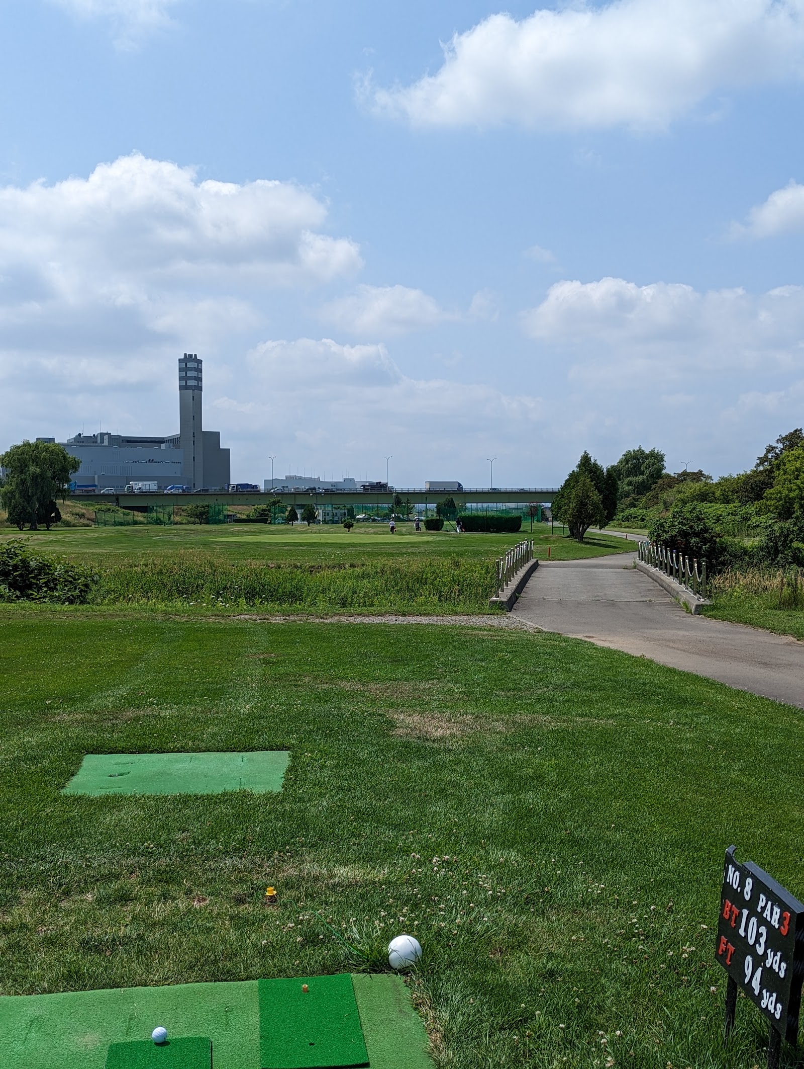 Toyohira-Karikita River Health Park Golf Course