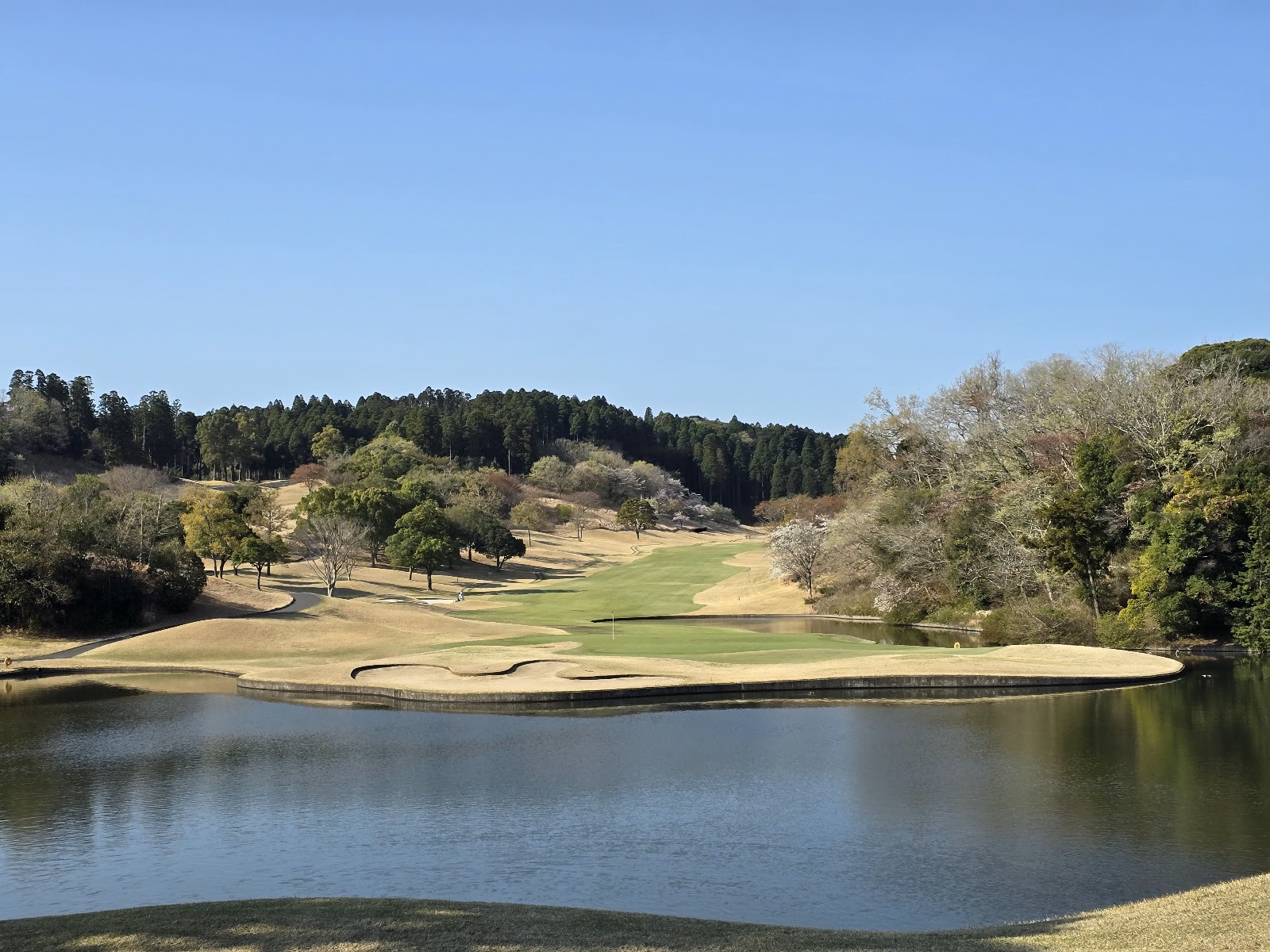 The Country Club Japan - 4
