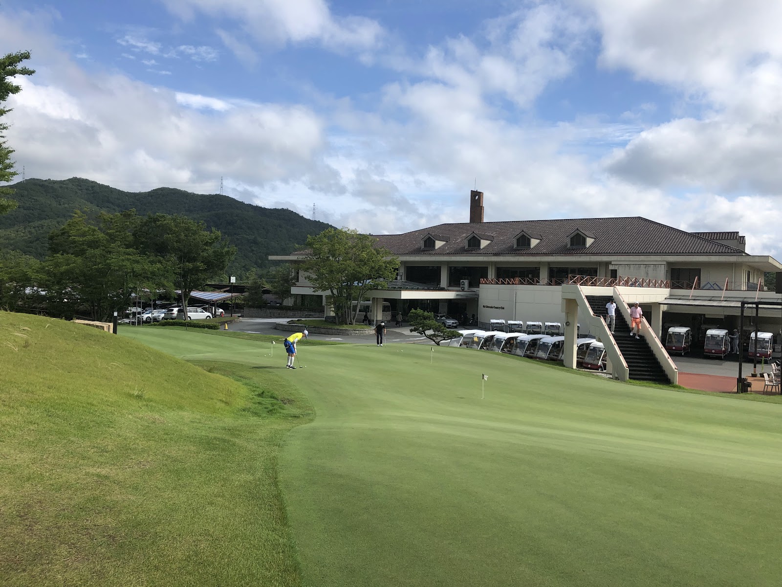 Shin-Takarazuka Golf Club