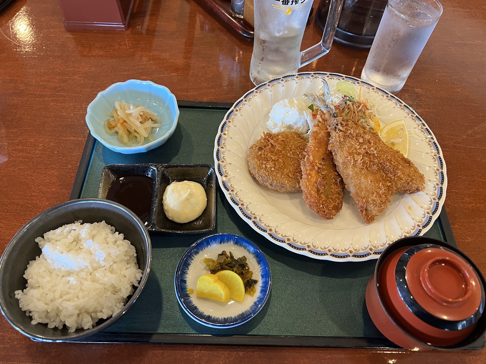Yaezakura Country Club - 4