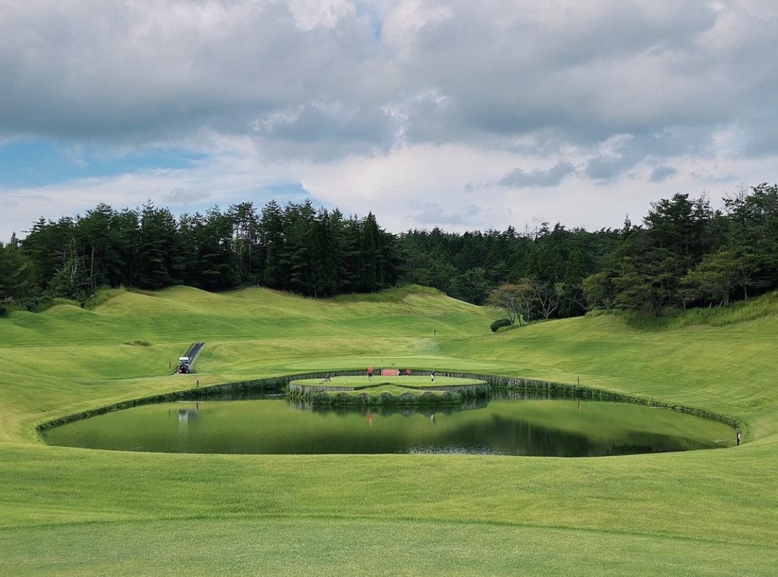 Shinyo Golf Club