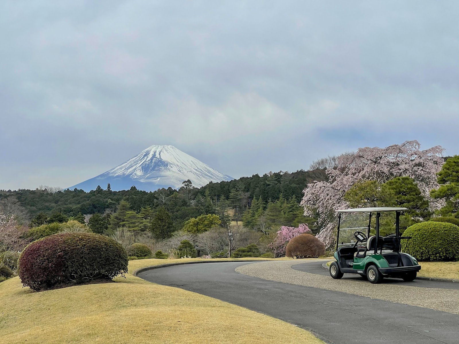 Grand Fields Country Club - 3