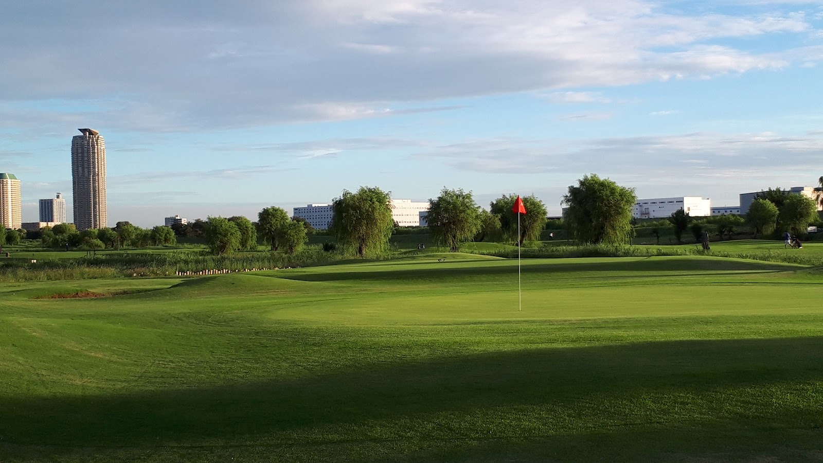 Shin-Tokyo Tomin Golf Ground