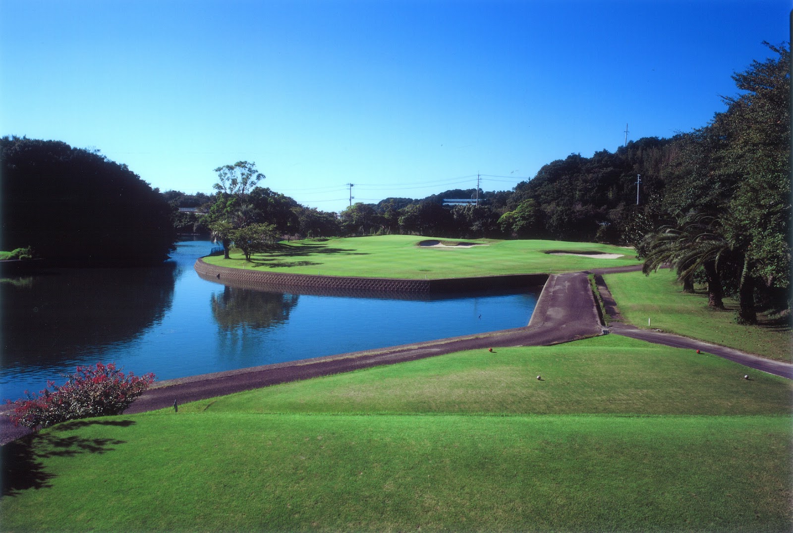 Shirahama Beach Golf Club