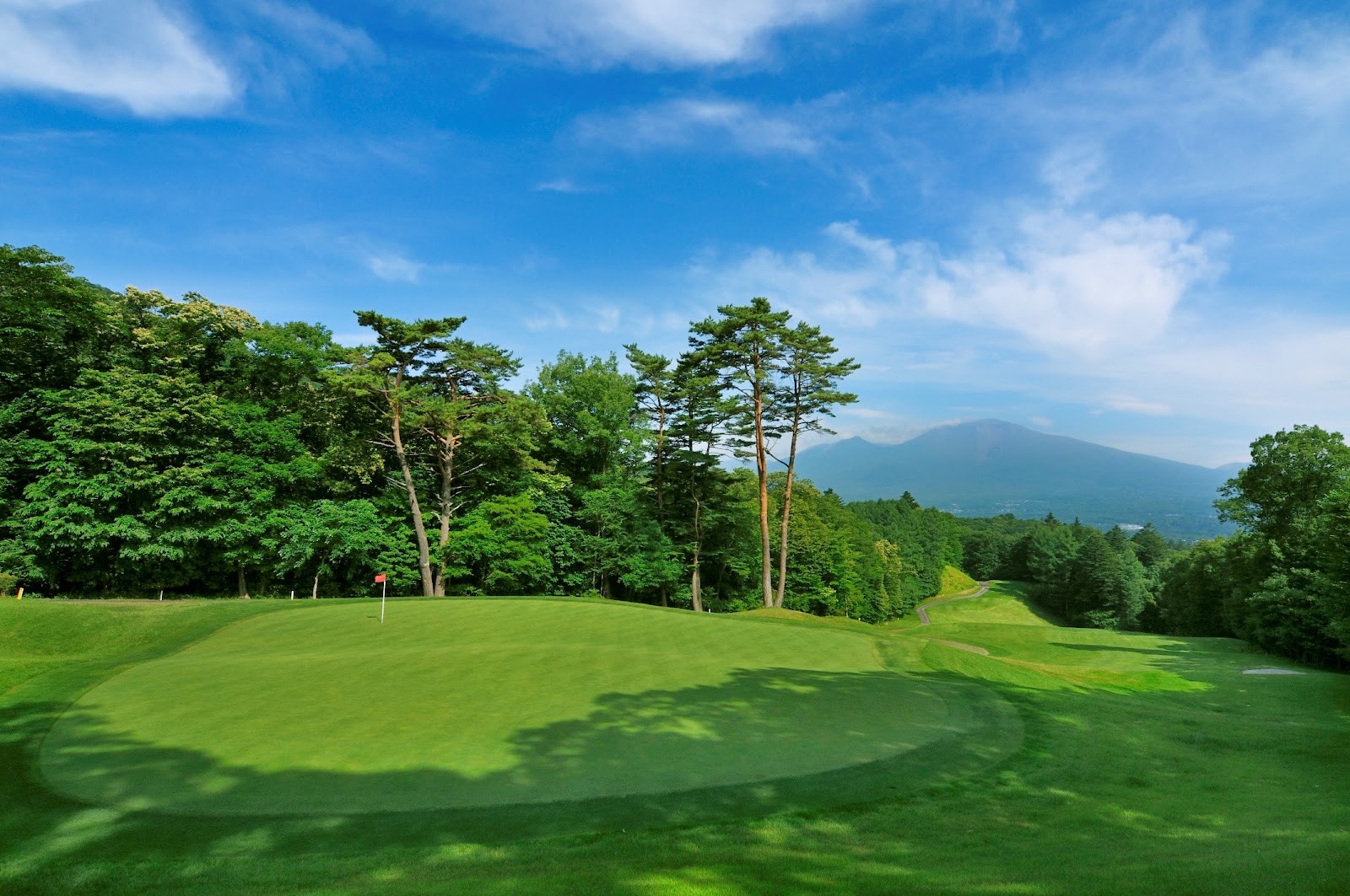 Mitsuinomorikaruizawa Country Club