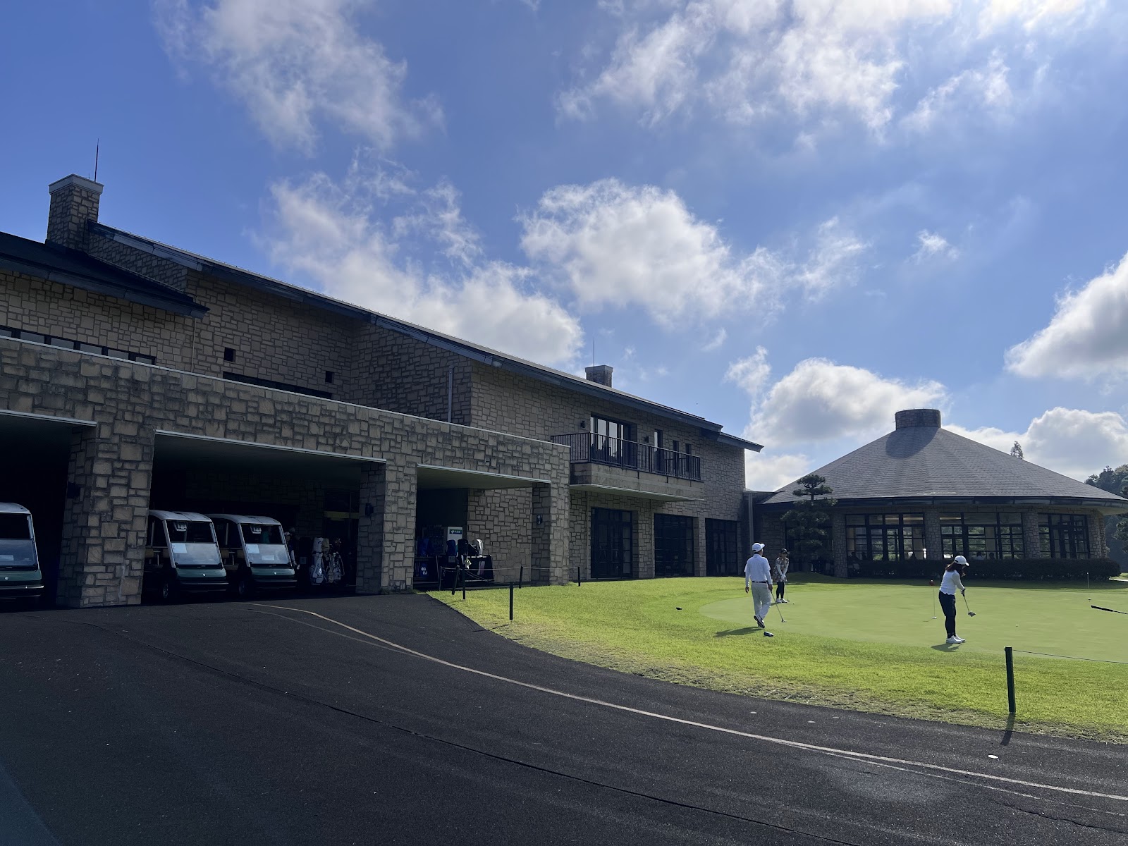 Yonex Country Club - 5