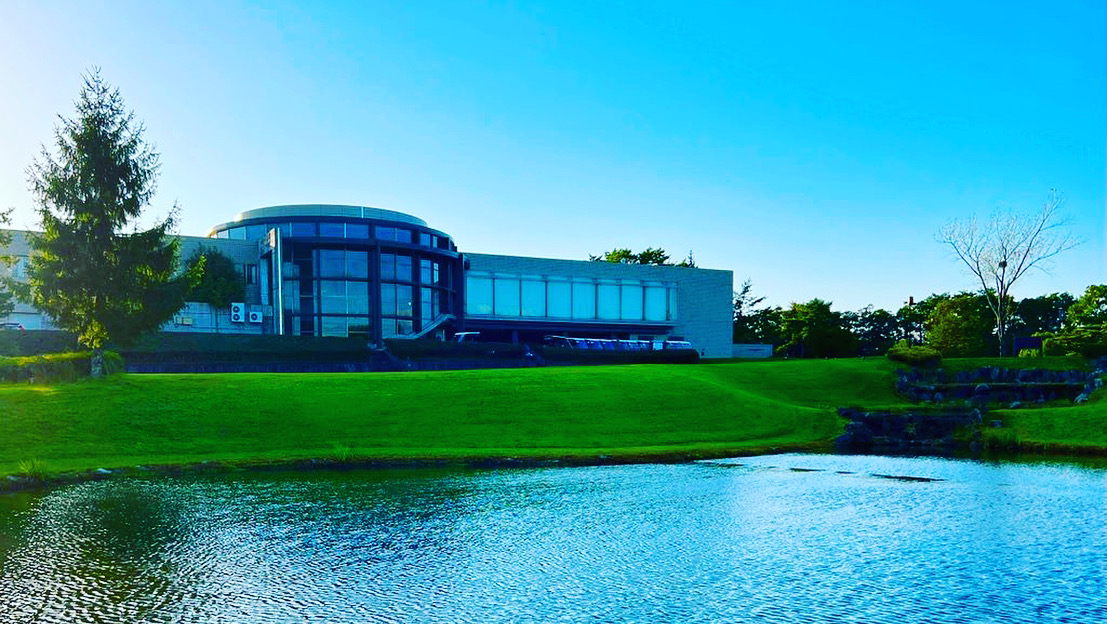 Nyu Adonis Golf Club