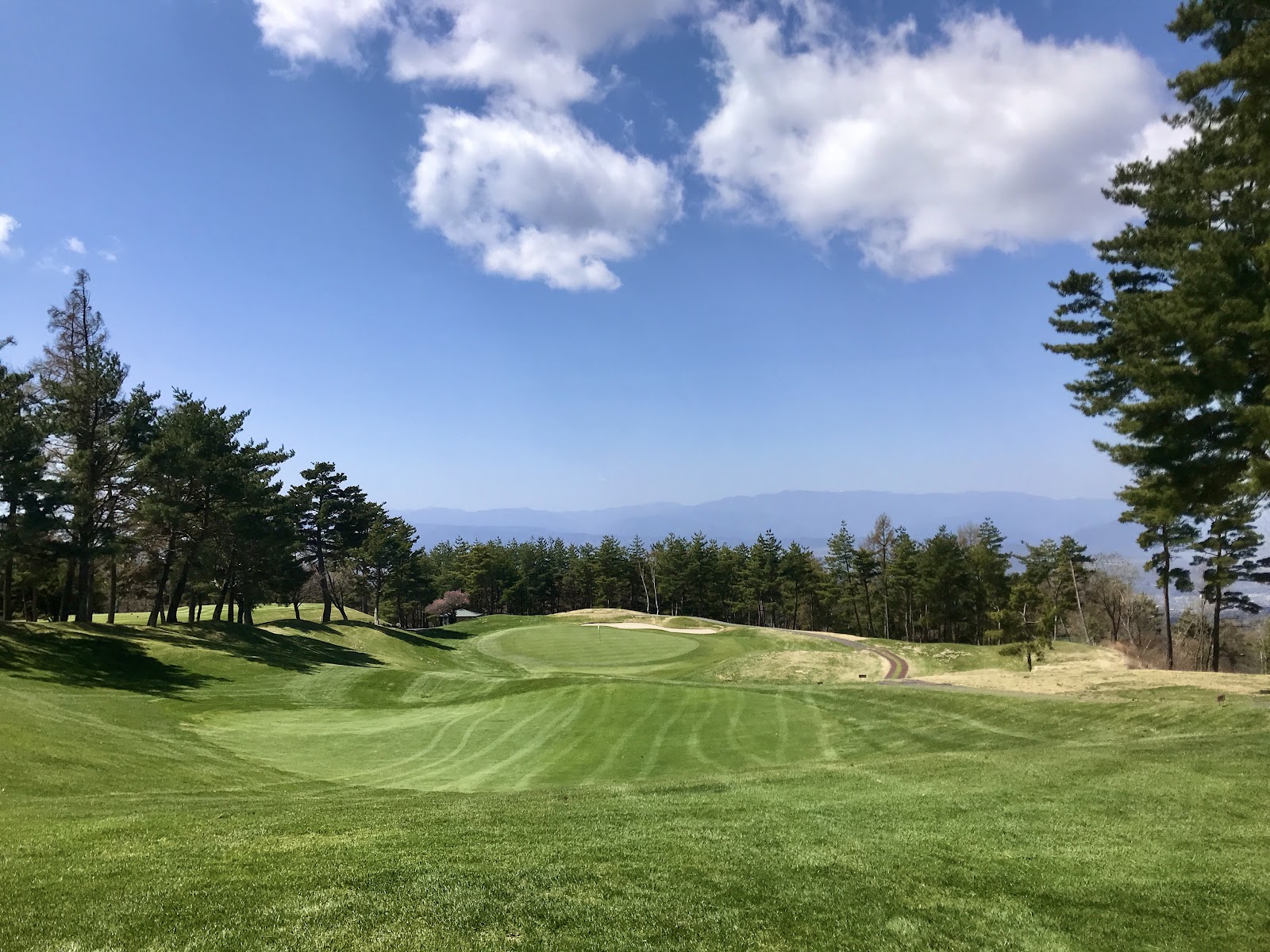 Komorokogen Golf Club - 2